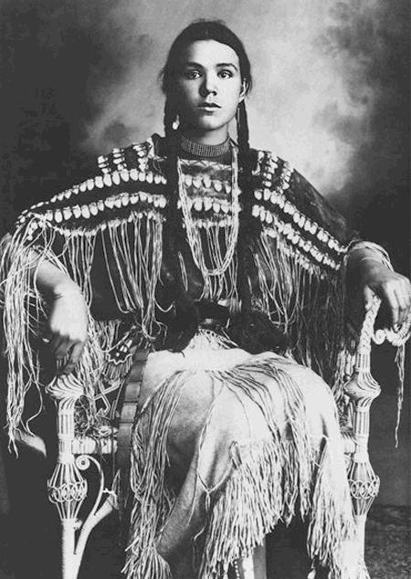 Cheyenne woman c1890