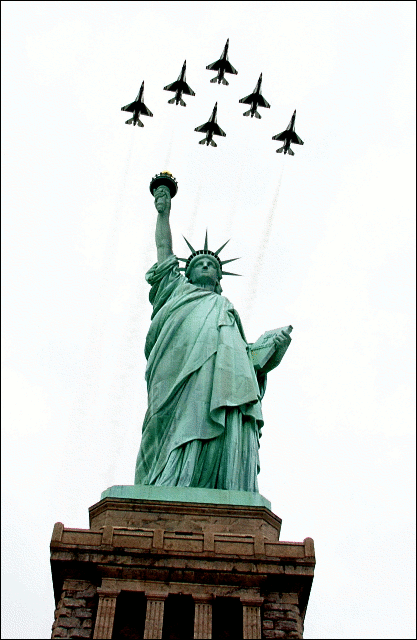 Thunderbirds over Lady Liberty
