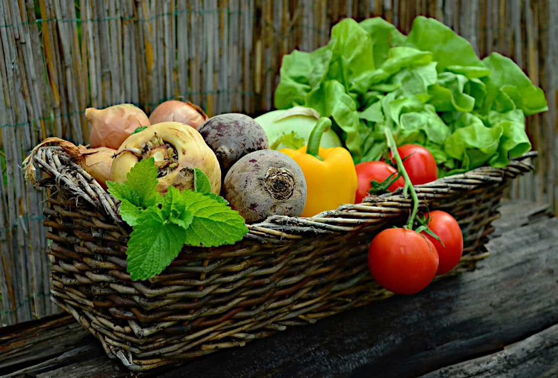 vegetables basket