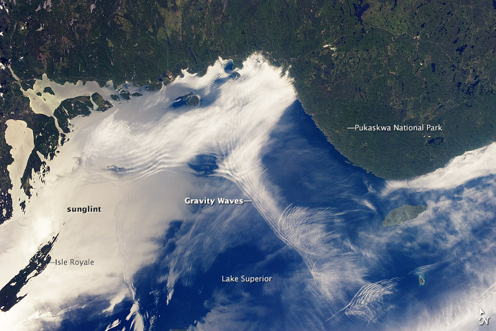 gravity waves Lake Superior