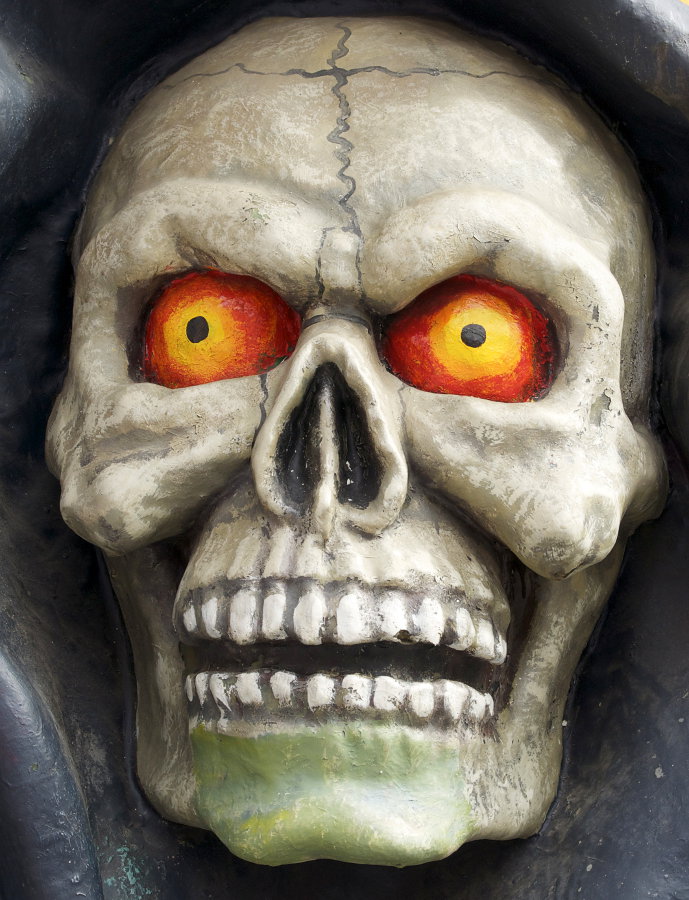 Horror skull