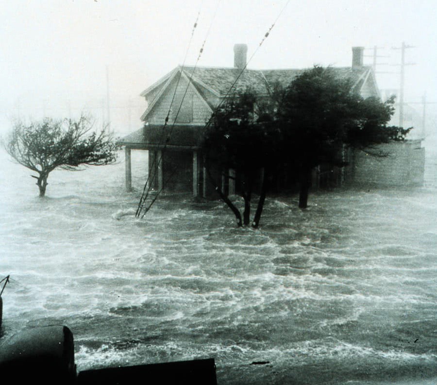 storm surge during hurricane
